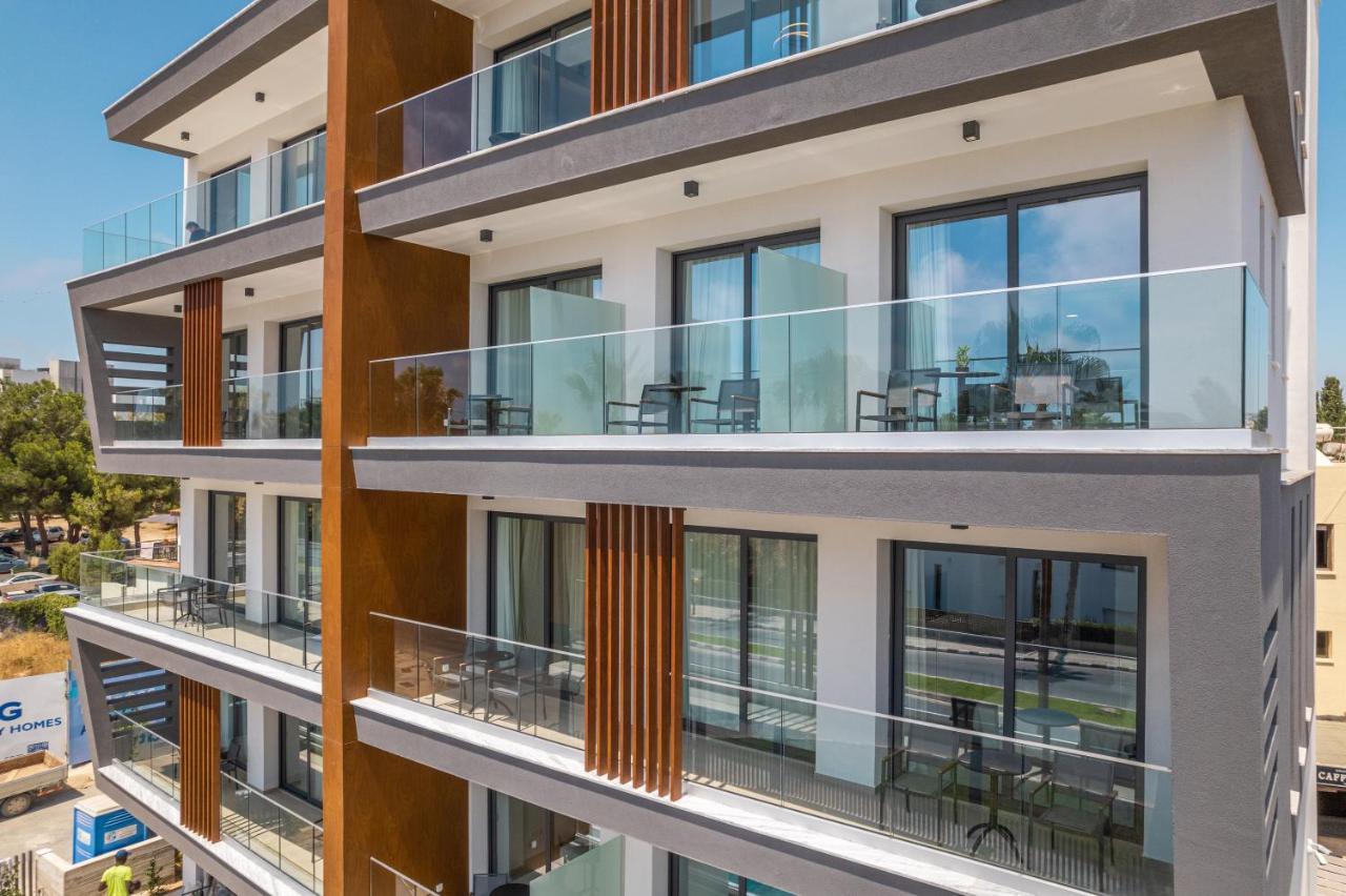 Waterside Sea View Apartments Paphos Exterior foto